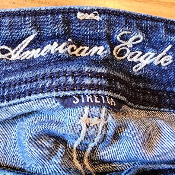 American Eagle Womens/Juniors Boot Cut Jeans Size 4 - Picture 6 of 10